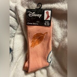 Disney Winnie the Pooh Casual Socks - Peach and Blue Leaf Design